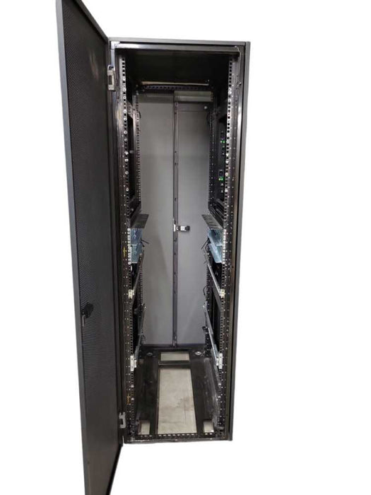 IBM 39M6738 42U S2 Rack System with Side Panel _