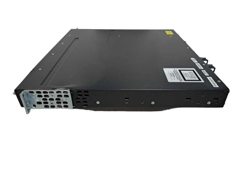 Cisco WS-C3750X-24T-S 24-Port GbE Switch - No Module - Fact Reset #
