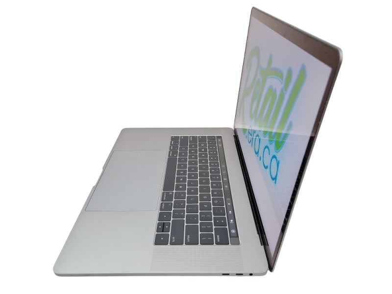 Apple Macbook Pro 2017 15\\" Core i7-7920HQ @ 16GB DDR3 1TB SSD Radeon Pro 560 4GB [Read] (