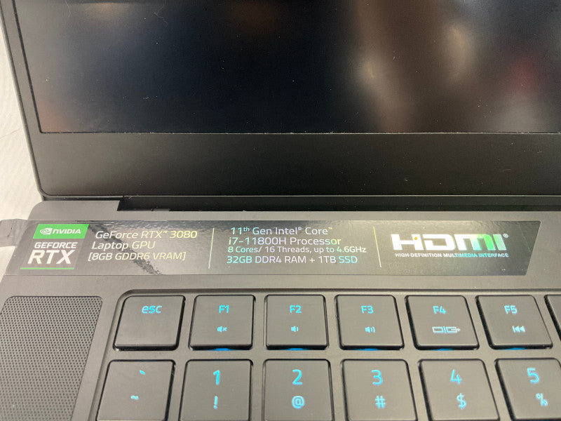 Razer Blade 15â Advanced (2021) | RZ09-0409x Intel Core i7-11800H RTX 3080 RE -