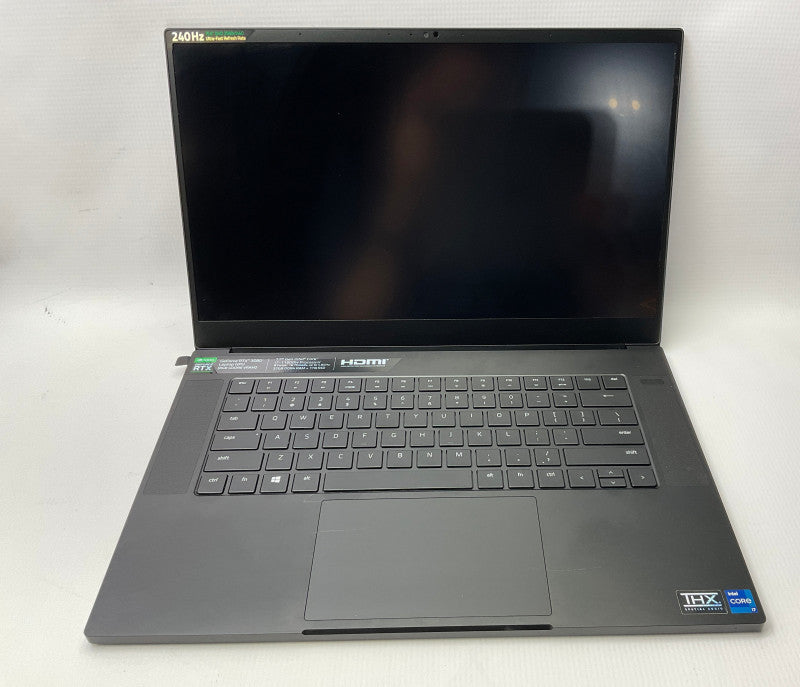 Razer Blade 15â Advanced (2021) | RZ09-0409x Intel Core i7-11800H RTX 3080 RE -