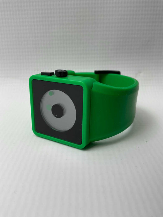 NIXON FLOAT ON polycarbonate green minimalist quartz watch -
