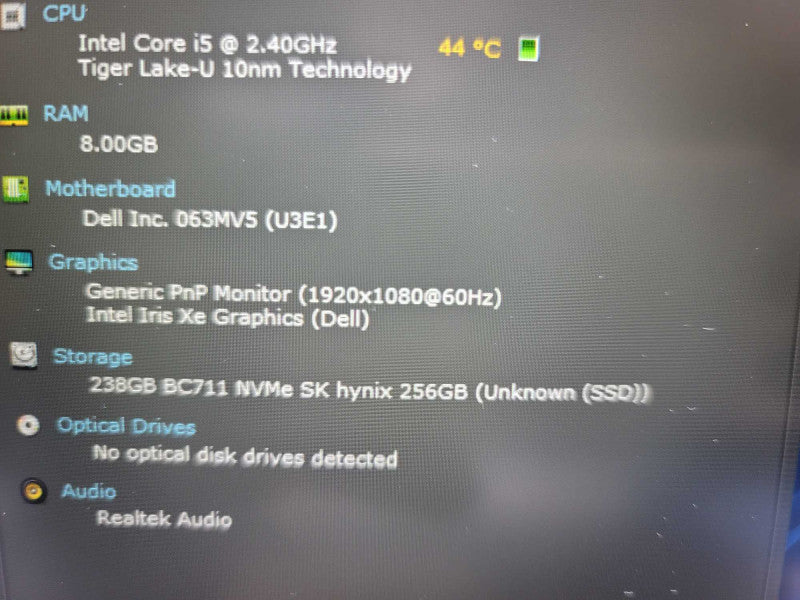 Dell Latitude 5520 i5-1135G7, 8GB DDR4, 256 GB m.2 *READ