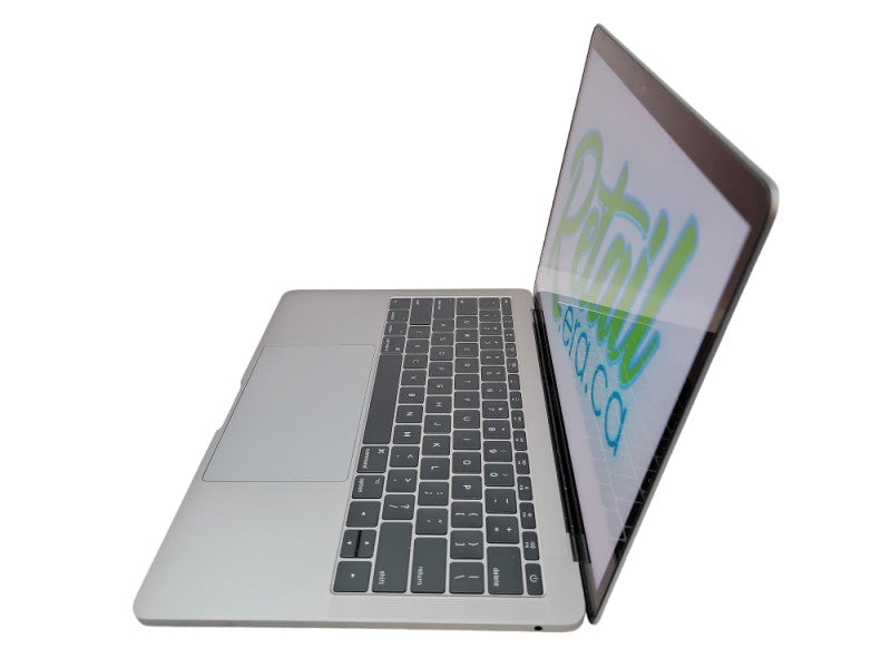 Apple Macbook Pro 2017 13\\" Core i5-7360U @ 2.3GHz 16GB DDR3 250GB SSD [Read] (