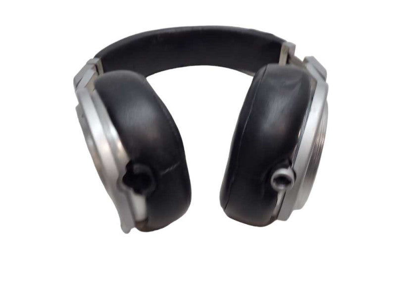 Monster Beats Pro by Dr. Dre  Over the Ear Headphones - Silver/Black &