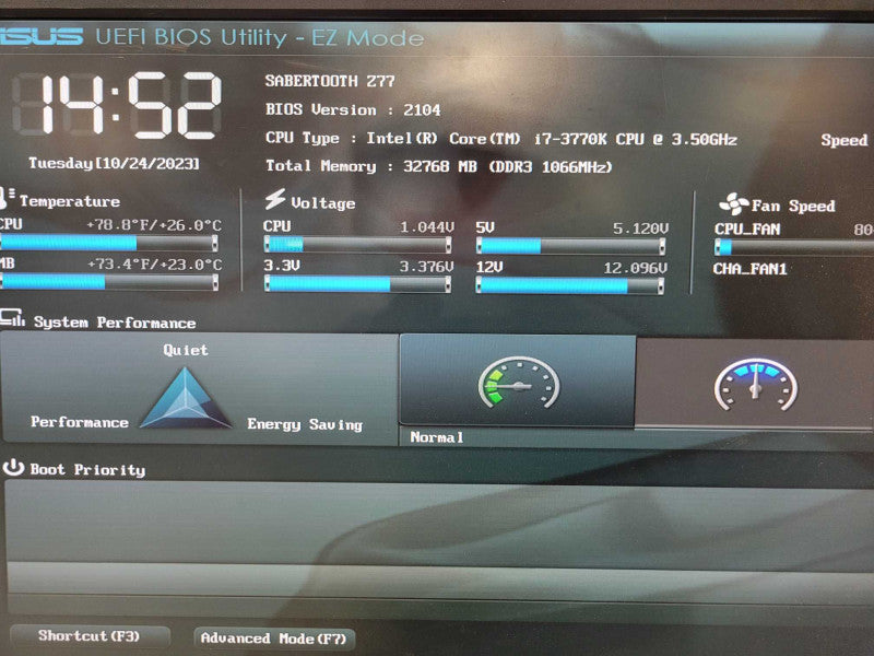 Intel Core i7-3770K | ASUS SABERTOOTH Z77 | 32GB RAM  %
