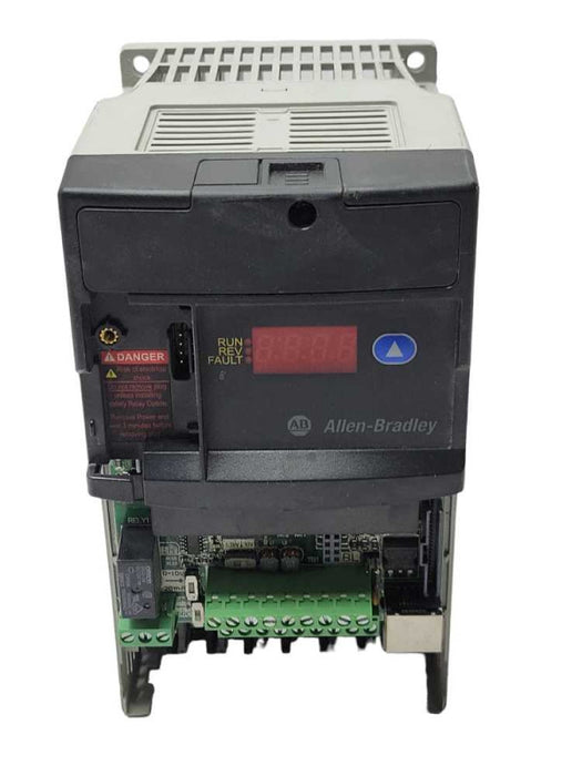 Allen Bradley 22D-D2P3N104 Series A PowerFlex 40P 0.75kW 3-Phase 480VAC AC Dr _