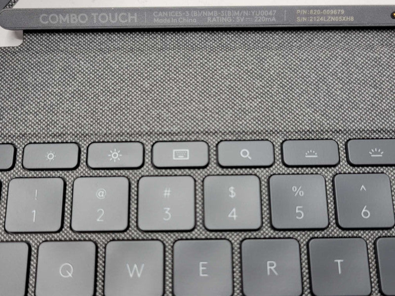 Logitech Combo Touch iPad Pro Keyboard Case 820-009679 _