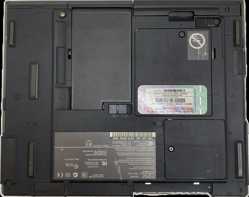 IBM ThinkPad 600X Vintage Laptop Intel Pentium III 500MHz With Power Adapter