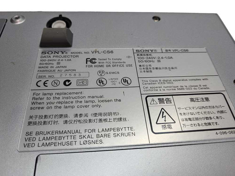 Sony VPL-CS6 DATA PROJECTOR -w/ Power Cable, &