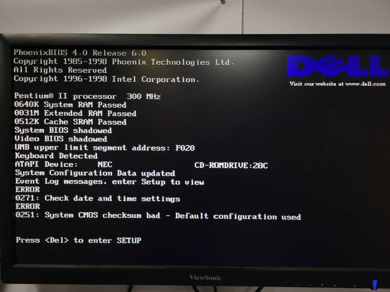VINTAGE DELL DIMENSION XPS D300 PC PENTIUM II 133MHZ 32MB No HDD _