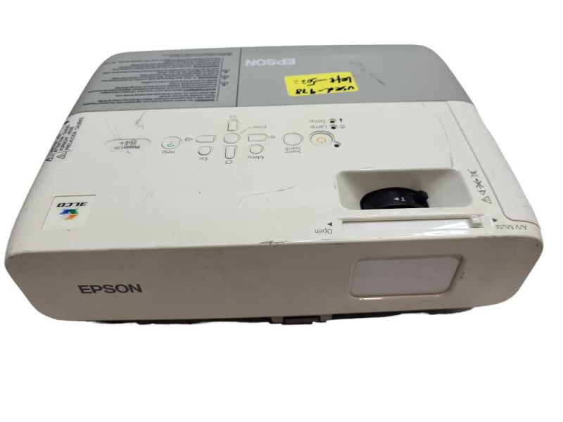 Epson PowerLite  2600 Lumens XGA 3LCD Room Projector 1555 Lamp Hours H353A &