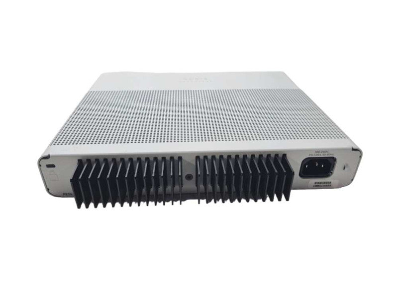 Cisco WS-C2960C-8PC-L | 8-Port 10/100 PoE Silent Switch | Factory Reset | )