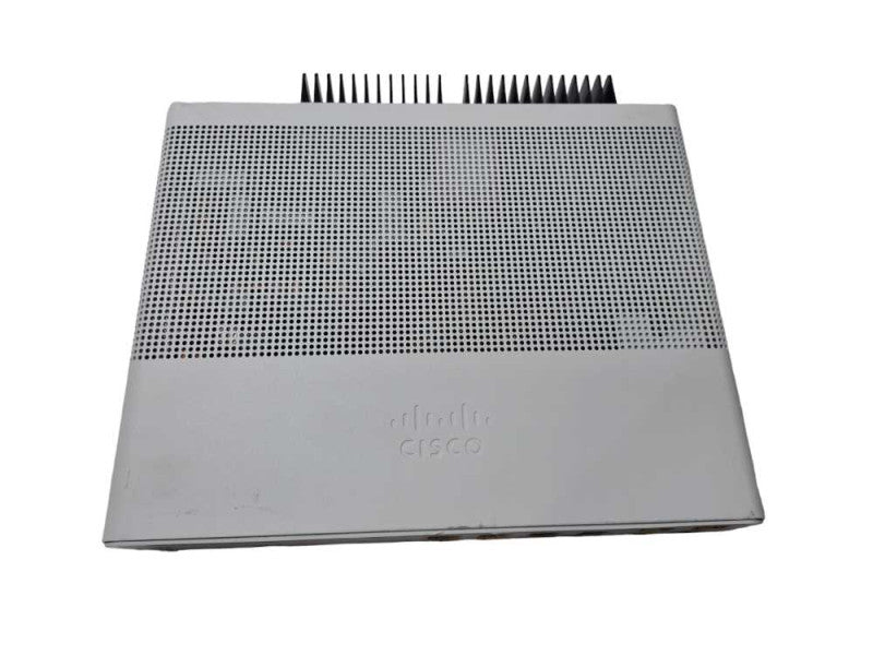 Cisco WS-C2960C-8PC-L | 8-Port 10/100 PoE Silent Switch | Factory Reset | )