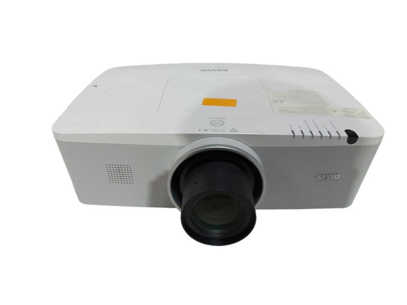 Sanyo XGA Projector PLC-XM100L - READ BELOW #