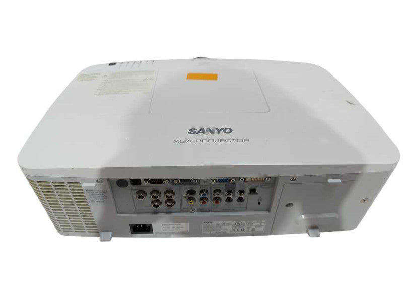 Sanyo XGA Projector PLC-XM100L - READ BELOW #
