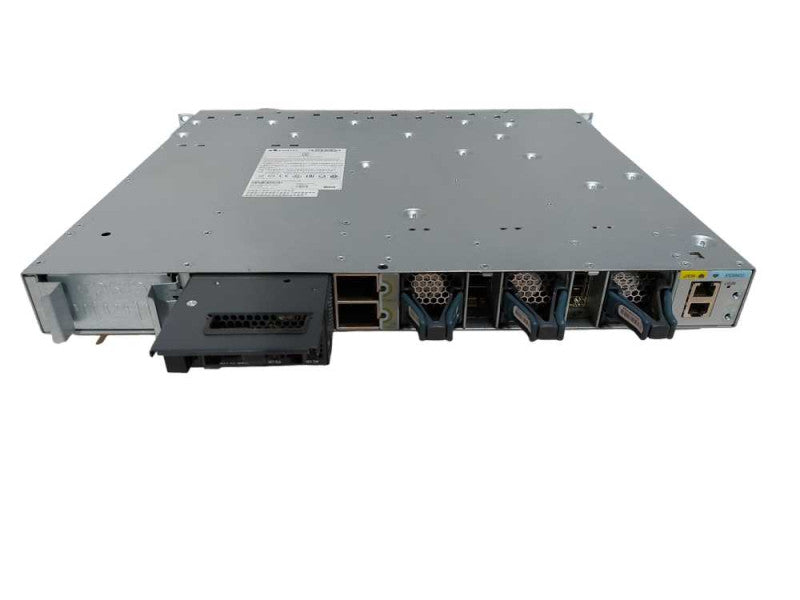 Cisco WS-C3850-48F-S V06 48x port gigabit PoE+ Switch - factory reset #
