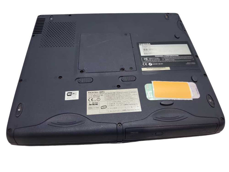 Toshiba Satellite 3000 Pentium III Vintage Laptop &