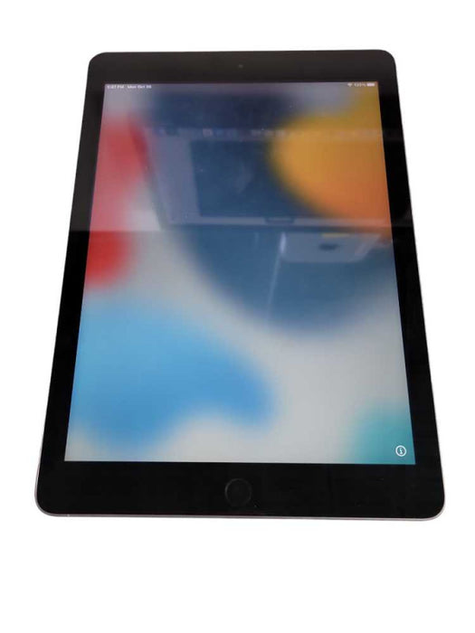 Apple iPad 5th Gen (A1822) - READ {