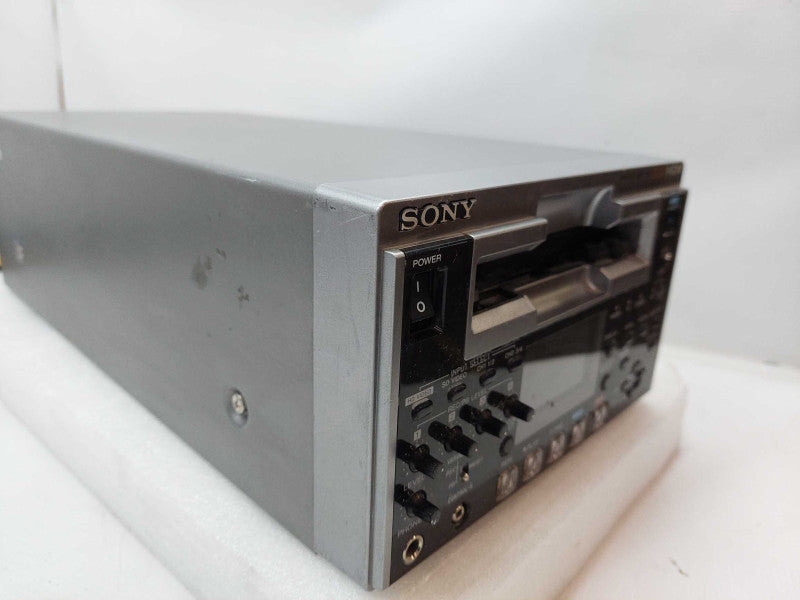 Sony Digital  HD VideoCassette Recorder HDV 1080i DVCAM  Model: HVR-1500A  ?