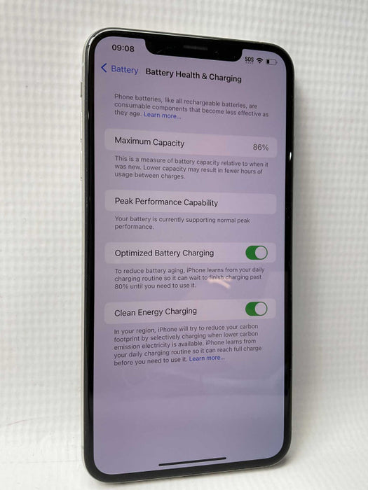 Apple iPhone Xs Max 64GB UNCLOCKED READ  -