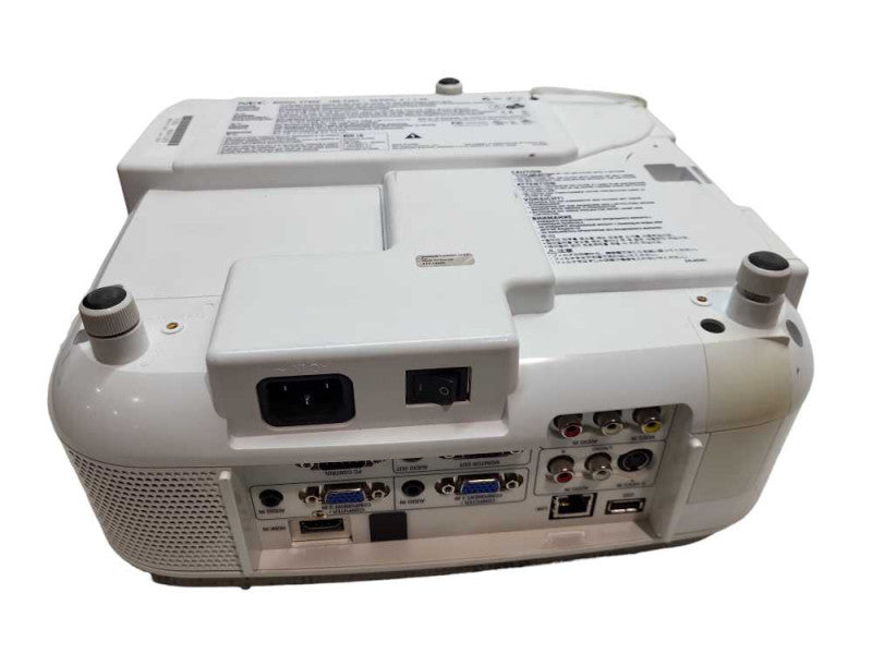 NEC VT800 3LCD Projector Professional 1080p HDMI &