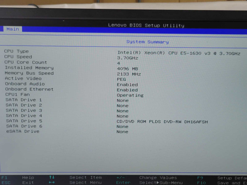 Lenovo ThinkStation P500 Xeon E5-1630v3 3.7GHz 4GB, NVS315, 4x HDD Trays _