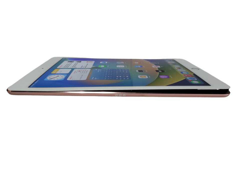 Apple iPad Pro 9.7\\" 32GB (A1673) - READ {