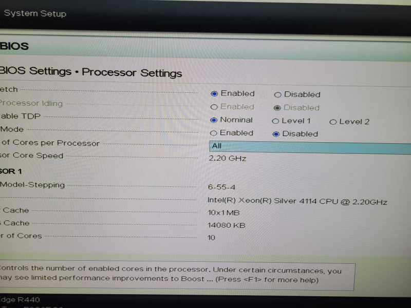 Dell PE R440 - Xeon Silver 4114 | 32GB RAM | PERC H730P | 2xPSU %