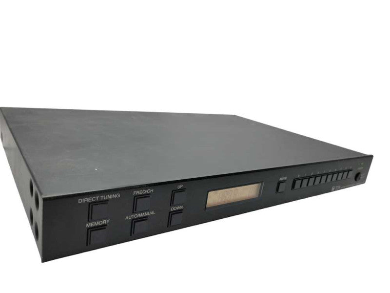 TOA  - DT-930 - AM/FM SYNTHESIZER TUNER _