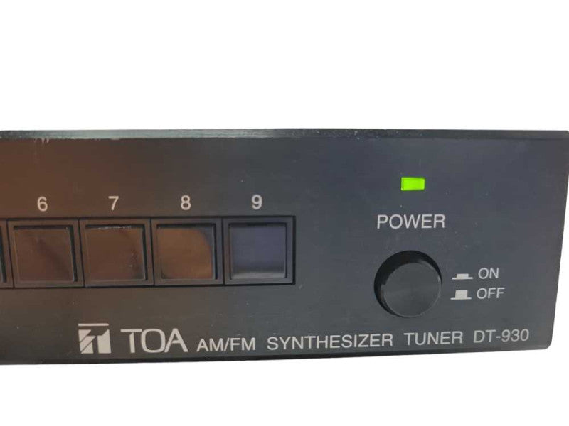 TOA  - DT-930 - AM/FM SYNTHESIZER TUNER _