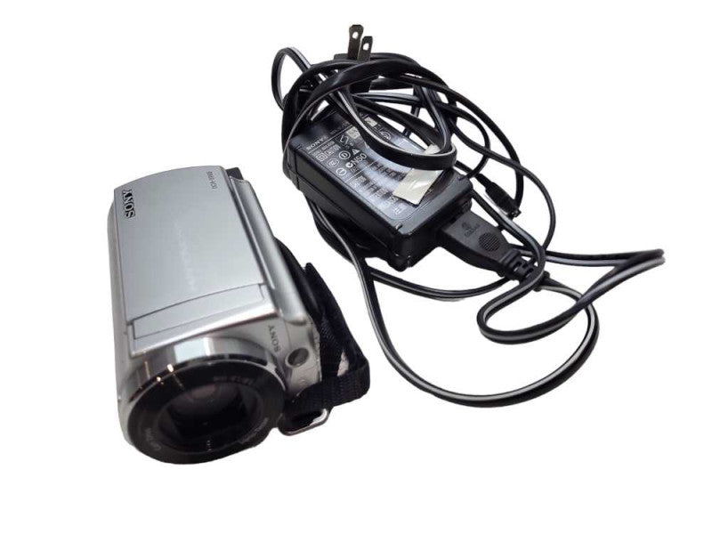 SONY DCR-SR68 Handycam Digital Video Camera / Camcorder - 60x W/Charger &