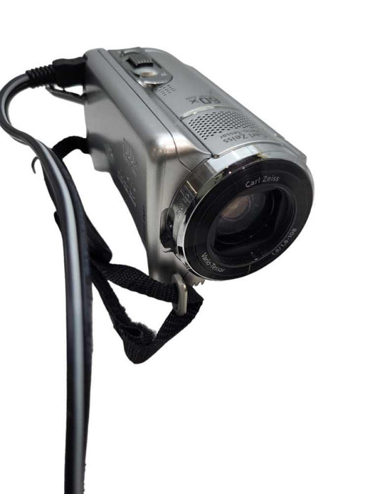 SONY DCR-SR68 Handycam Digital Video Camera / Camcorder - 60x W/Charger &