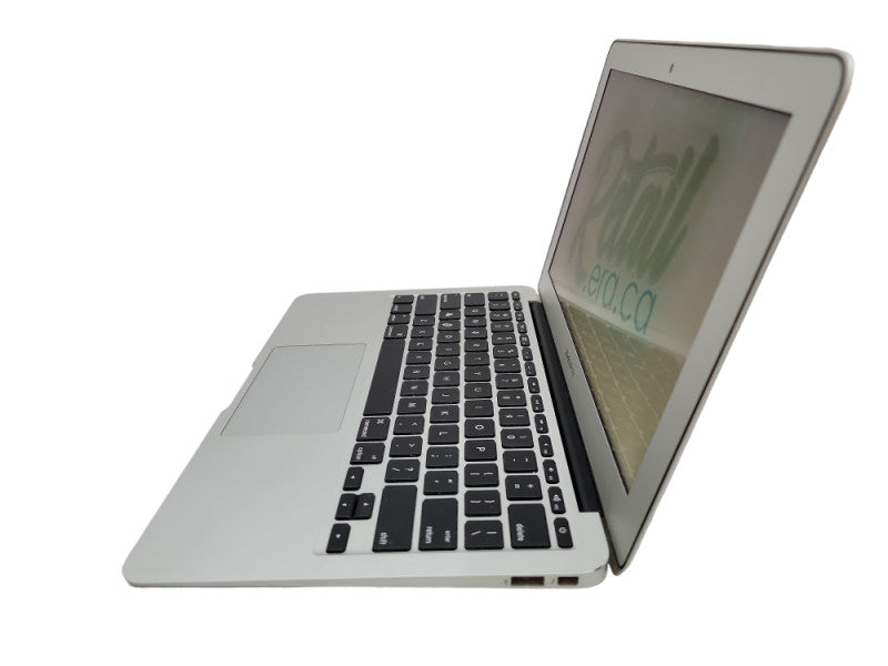 Apple Macbook Air 2013 11\\" Core i5-4250U @ 1.3GHz 4GB DDR3 250GB SSD [Read] (