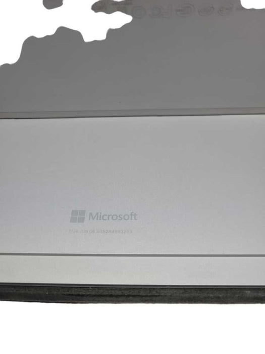 Microsoft Surface Pro 4 - Core i5-6300U | 4GB | 128GB SSD %