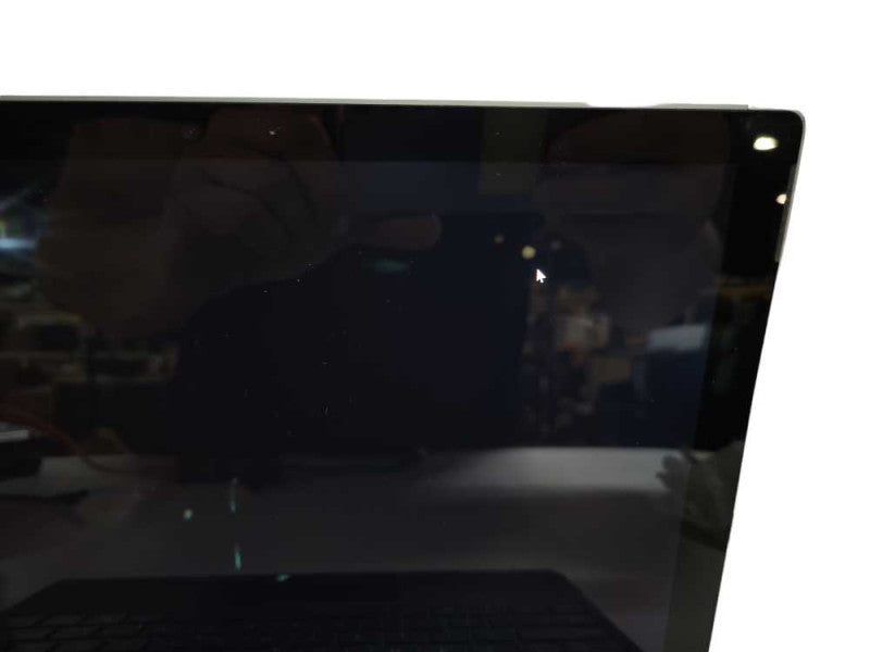 Microsoft Surface Pro 6 - Core i5-8350U | 8GB | 256GB SSD (READ) %