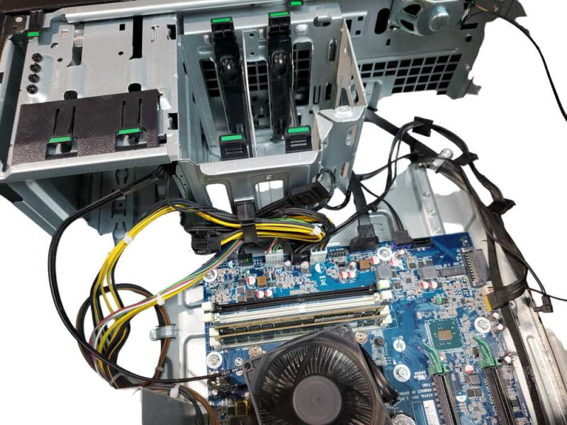 HP Z240 Tower Workstation i7- 7700 CPU @ 3.60GHz 16GB RAM NO HDD Q