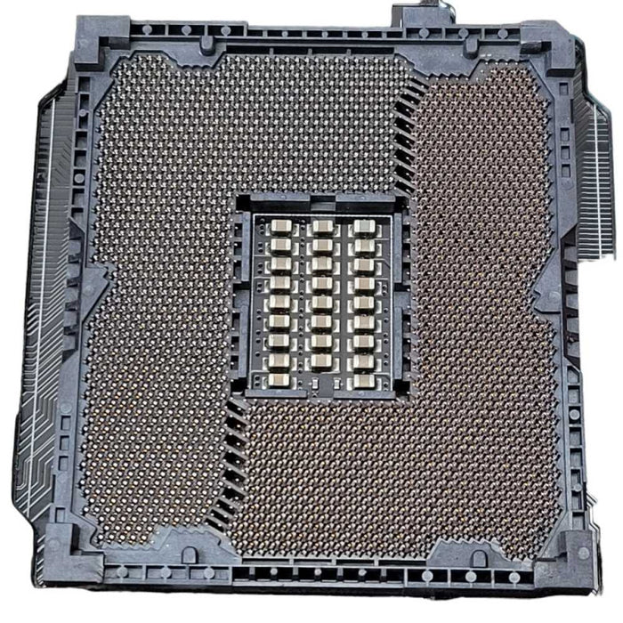 ASUS RAMPAGE IV EXTREME MOBO with i7-4820K @3.70GHz & 32GB RAM READ  -