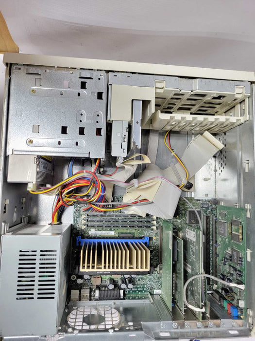 Dell Dimension XPS D233, pentium II 233MHz, 128MB RAM, No HDD, READ _