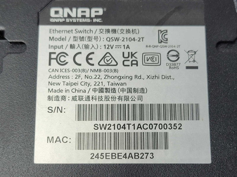 QNAP QSW-2104-2T Unmanaged Switch 2 x 10GbE 4 x 2.5GbE Ports _