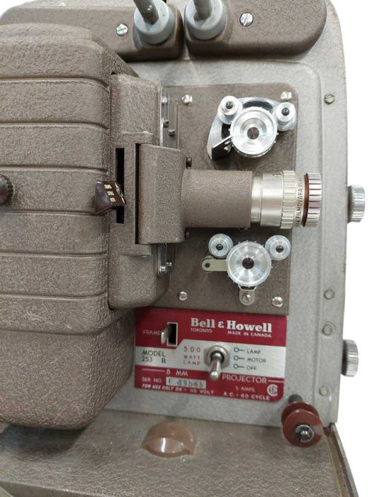 Bell & Howell Vintage 8MM Projector Model: 253 R  ?