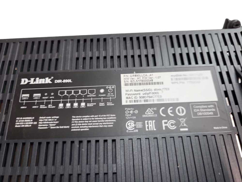 D-Link AC3200 Ultra Tri-Band Wireless Wi-Fi Router Model DIR-890L &