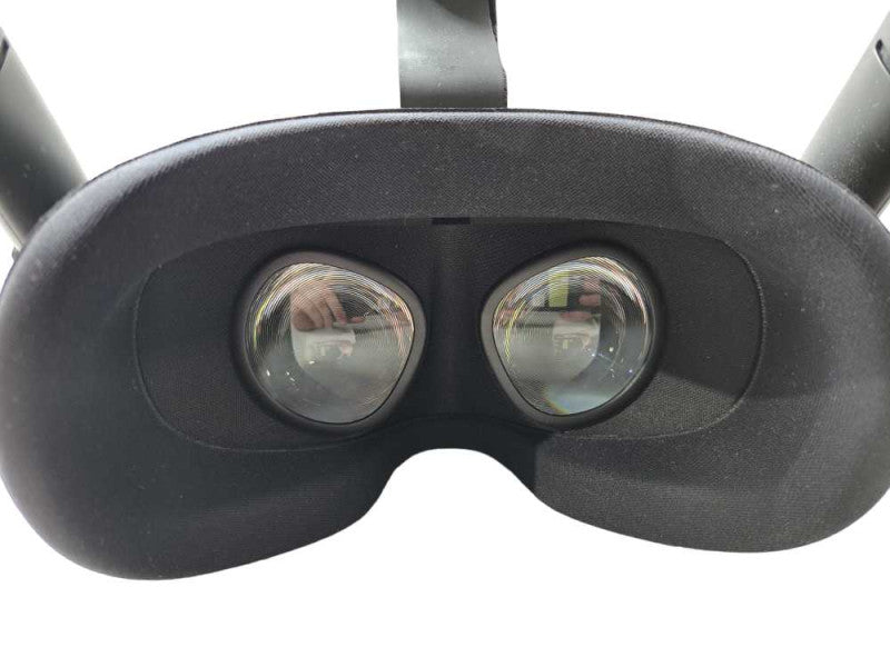 Meta Oculus Quest 1 All-in-one VR Gaming Headset - Black 64GB )