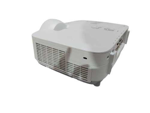 NEC NP-M300XS 3LCD Projector 3000 ANSI 1080p HDMI 25 lamp hours READ #