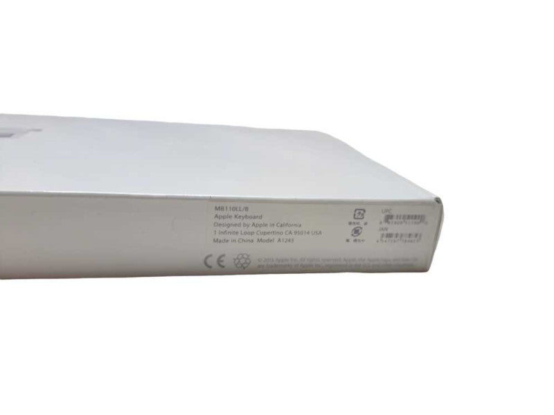 NEW Sealed Apple Keyboard A1243 MB110LL/B Wired USB Keyboard With NumberPad Q)