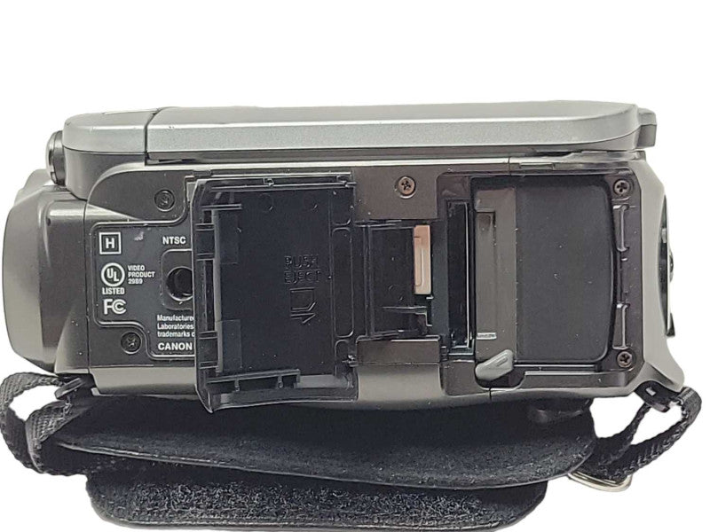 Canon FS200 A Camcorder w/ Battery, No SD Card, READ _