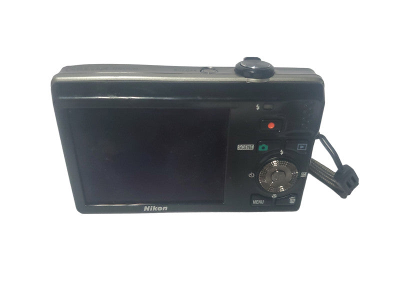 Nikon Coolpix S6000 14.2MP Digital Camera (AS-IS) |