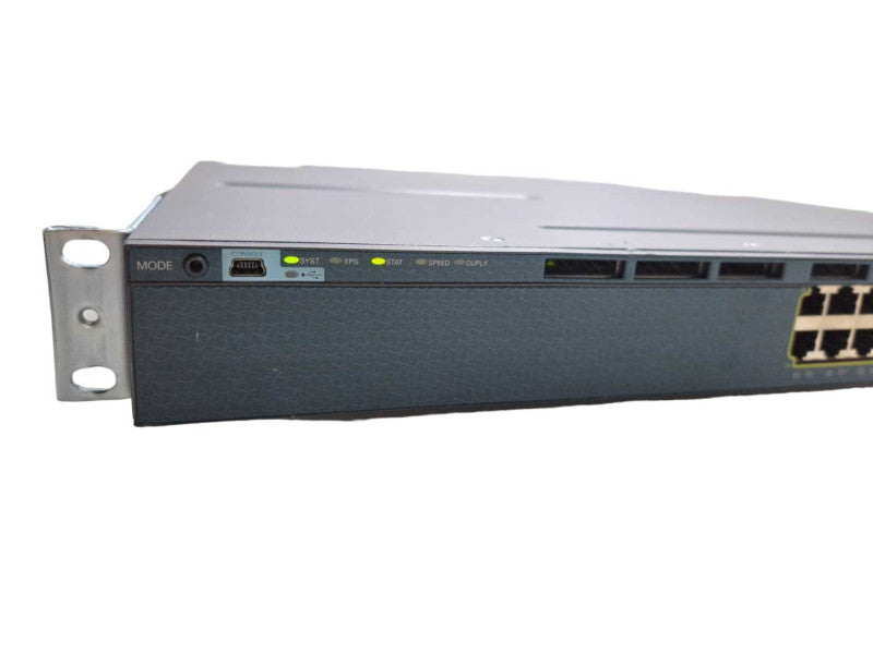 Cisco WS-C3560X-24T-S 24 Port Layer 3 Gigabit Switch + 1G SFP Module )