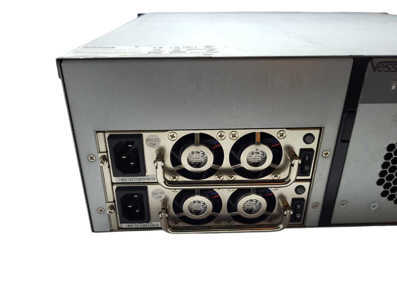 Promise Technology VessRAID 1840i SAN Array 16x Bays 3.5\\" $