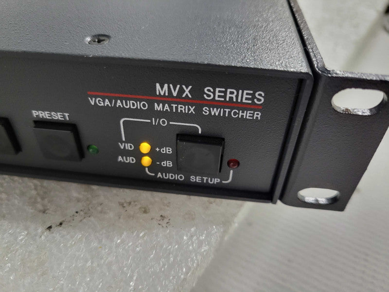 Extron MVX 44 VGA A MVX Series VGA/Audio Matrix Switcher !
